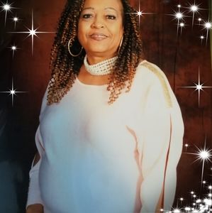 Meet your Posher, Carolyn